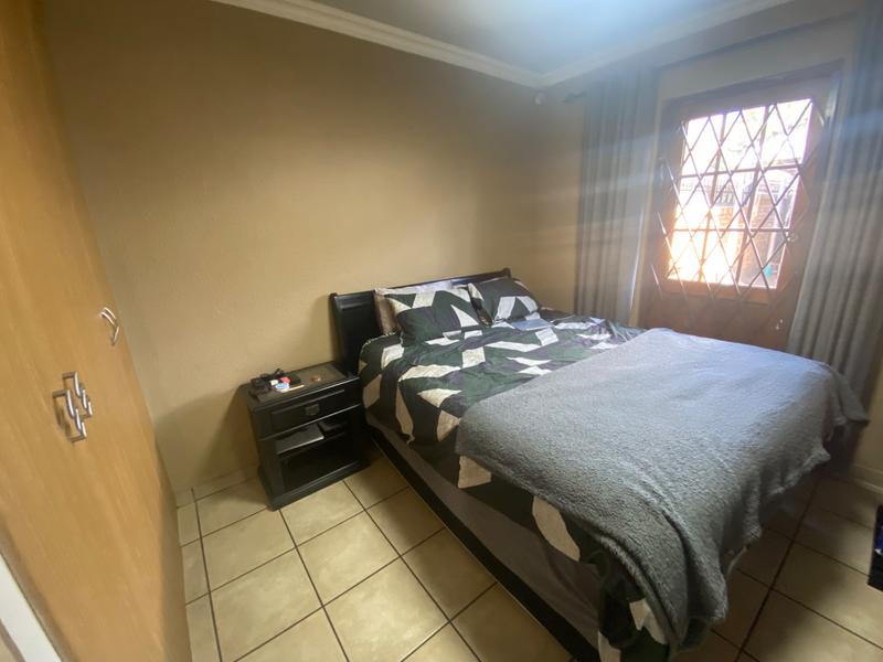 3 Bedroom Property for Sale in Middelburg Eastern Cape